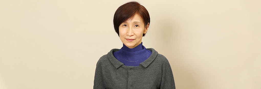 石塚 倫子