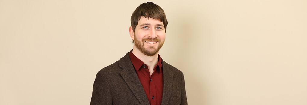 Robert J. Lowe