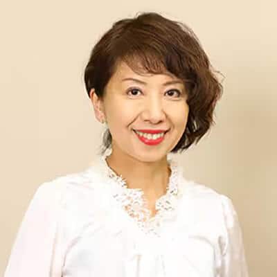 酒井　藤恵先生
